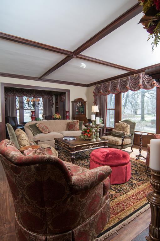 Greene Gables Inn White Hall 외부 사진